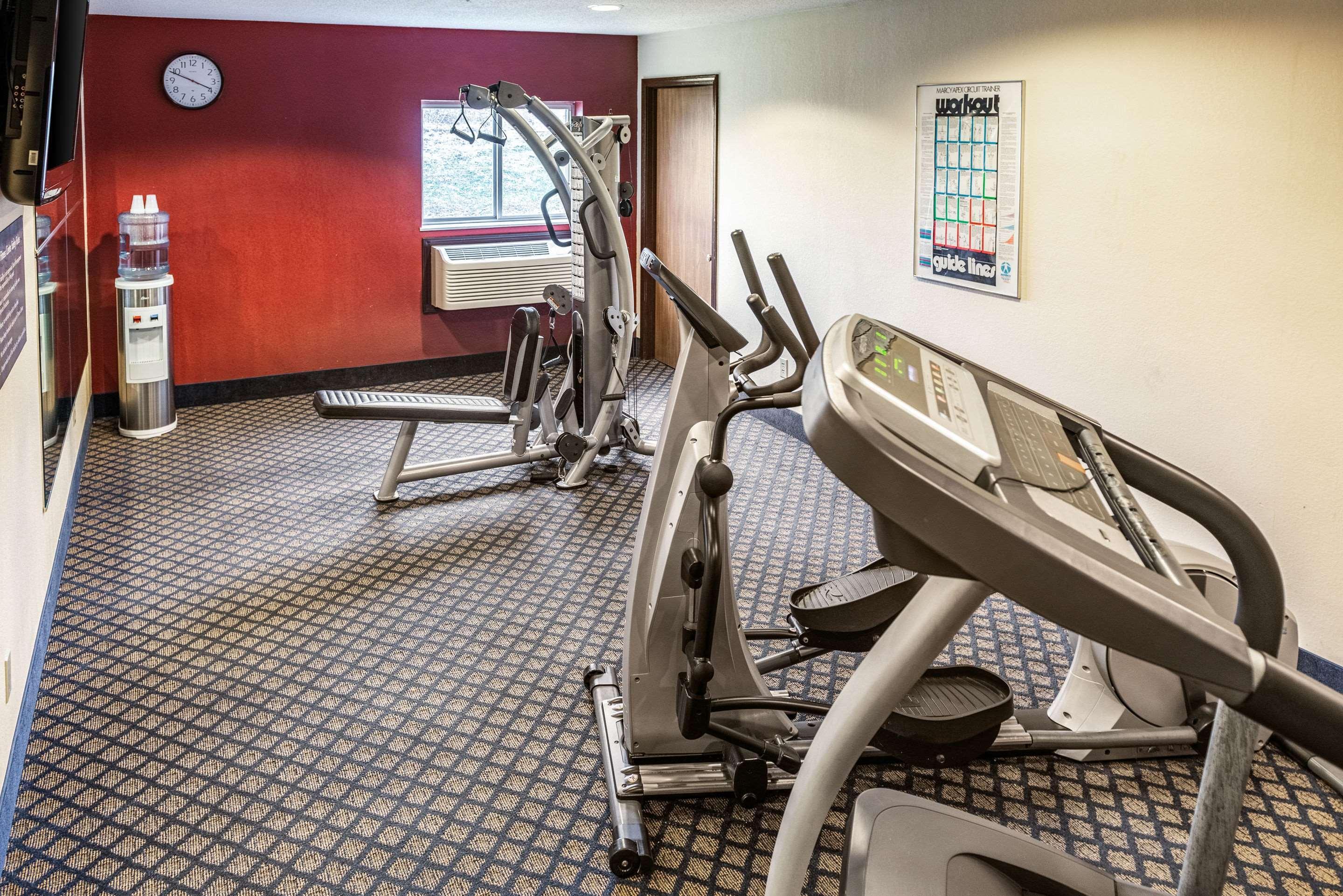 Quality Inn & Suites Seville Dış mekan fotoğraf